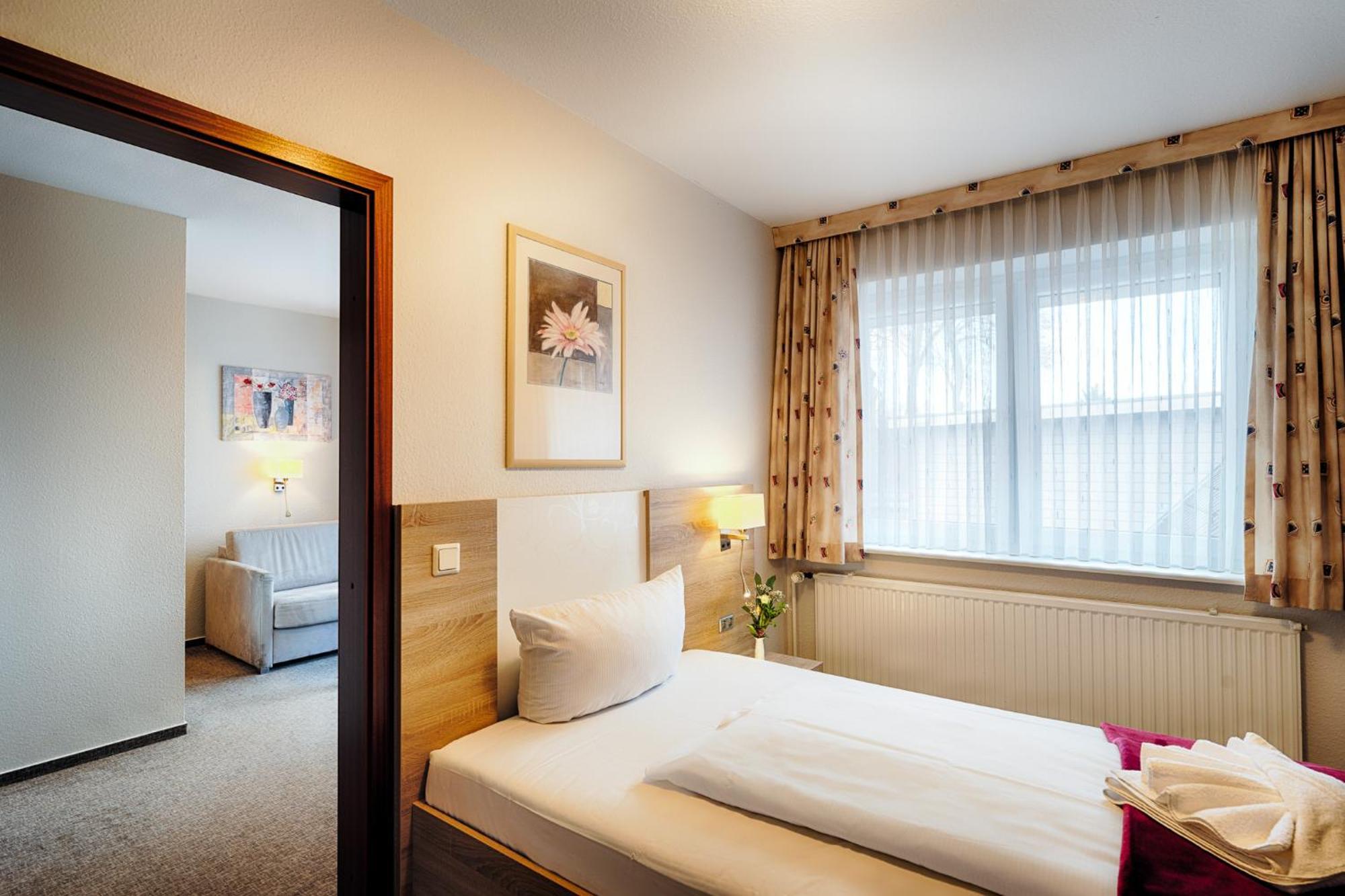 Hotel Friesland Leck Extérieur photo